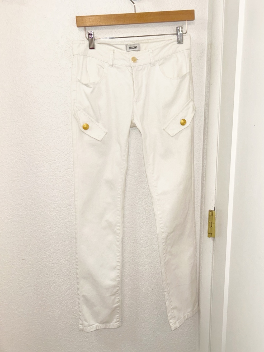 MOSCHINO The Faux Cargo Straight Leg Embellished Button Denim in White SZ: 6